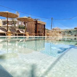 Miramare Boutique Apartments, hotel u gradu Plataniás