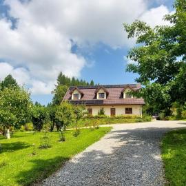 Watra apartamenty: Wetlina şehrinde bir otel