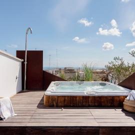 Palazzo Biancofiore, suites & rooftop Ostuni, hotel v mestu Ostuni