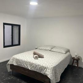 Liberte 2, hotel in Marseille