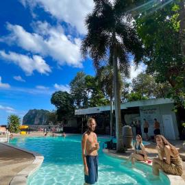Blanco Hideout Railay - Youth Hostel 18 to 35 Only, hotel u gradu Railay Beach