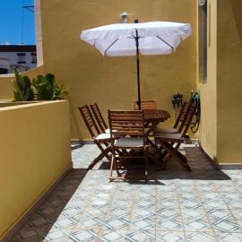 Casa da Açoteia - Spacious 3-Bedroom Apartment with Private Terrace in Central Faro