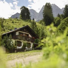 Jägerlodge am Waldrand in Grainau, hotel v destinácii Grainau