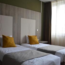 Hotel Mille Colonnes, Hotel in Löwen