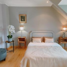 Suite familiale "Le Logis des Ptits Lynx", hotel in Montain
