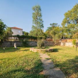 Country House Pidasos، فندق في Pídhasos