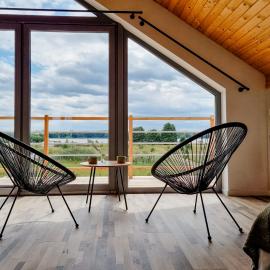 Nasz tatarak - sauna, plaża i kajaki w cenie, hotel en Blanki