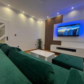 Sarajevo Luxury Apartment - 50 m from Old Sarajevo Clock Tower