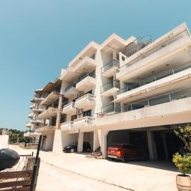Apartments FourRoses, hótel í Ulcinj
