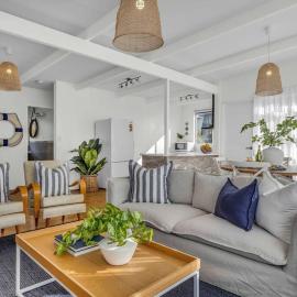 High Noon, hotel i Eden