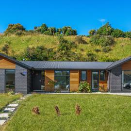 Luxury & Modern Living Home & Apartment