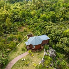 Rodrigues Island में, होटल ORIGIN Eco Chalet