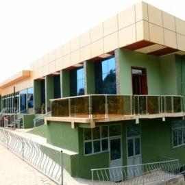 Chimpanzee Lodge, hotel sa Rwumba