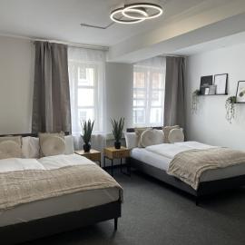 Hossi-Rathaus, hotel Kemptenben