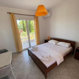 Pefki Apartment 4