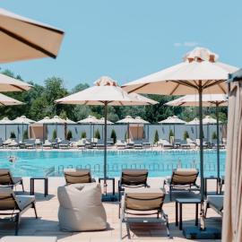 Coconut Hotel And Pool, Hotel in Gevgelija