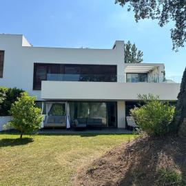 Luxury Golf Villa in Camiral Resort Area near Girona, Hotel in Girona