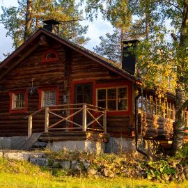 Perinnehirsitalo, hotel a Viitasaari