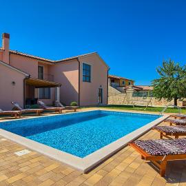 Villa Korina