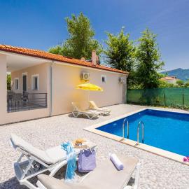Villa Bliss
