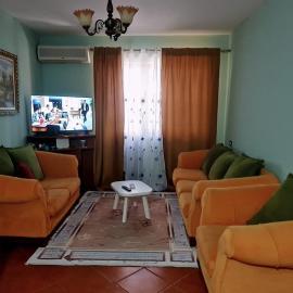 Calmly, spacious apartment next to USA embassy