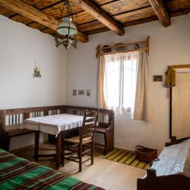 Rozmaringos vendégház Szenna, hotel v destinaci Szenna