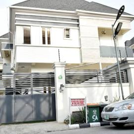 Impeccable 4-Bed House in Lagos Nigeria
