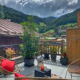 Nouveau et spacieux, Place de l'Eglise et terrasse privative, hotel a La Clusaz