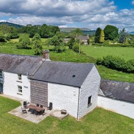 Kiln Farm, a Canal side retreat