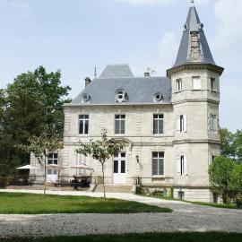 Château de Lagravade - Appartement 1 chambre - 3eme étage, hotel u gradu 'Layrac'