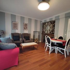 Viesnīca Casa Perulo pilsētā Mombeltrán
