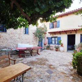 Hekate House, bohemian country house for 4 persons