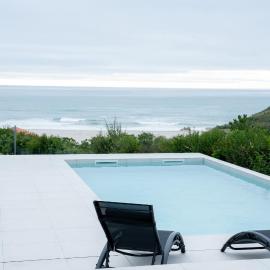 Balcobo Villas&Cabañas, hotel in A Coruña