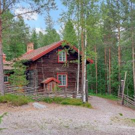 Lovely Home In Borlänge With Sauna, hotell i Borlänge