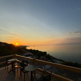 Bujtina e Qilimave, hotel in Zogaj