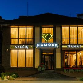 Diamond svečių namai