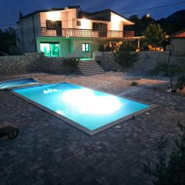 Villa BELLA VITA, hotel i Duge Njive