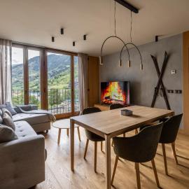 Un diamante de montaña l A Pie De Pistas De Esquí - Gimnasio - Sauna - Piscina l 6Pax l by BonesVacances, hotel al Tarter
