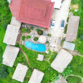 Bac Ha Lodge Retreat, hotel i Bắc Hà