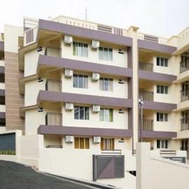 Ruby Hotel Apartments, hotel in Kakkanad
