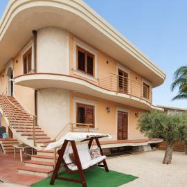 Villa Benazar - Luxury Suite 150m to the sea