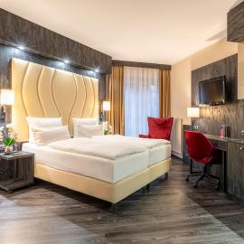 PLAZA INN Schmöker-Hof: Norderstedt'te bir otel