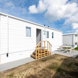 Chalet in Middelkerke near the Beach, hotel sa Middelkerke