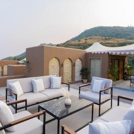 SaffronStays Moringa Valley - Oak Villa