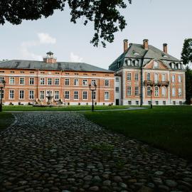 Schloss Karow, hotel in Plau am See