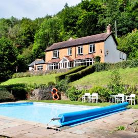 Finest Retreats - Riversdale Lodge