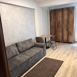 Rion Apartment、サターンのホテル