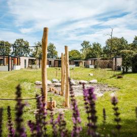 Recreatiewoning 'Dwergarend' op Gemoedelijk Vakantiepark, хотел в Фортайзен