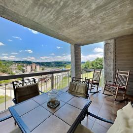 City Side Comfort Whispering Pines 102