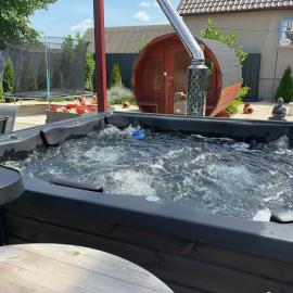 Délibáb Wellness Vendégház, hotel in Kisvárda